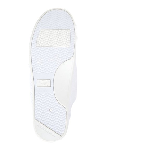 !MEDIUM WIDTH Time and Tru Women's Scrunch Back Slip-On Sneaker Size 6.5 - Picture 3 of 5